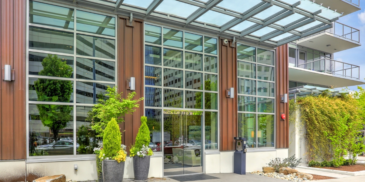 apartment building entrance seattle